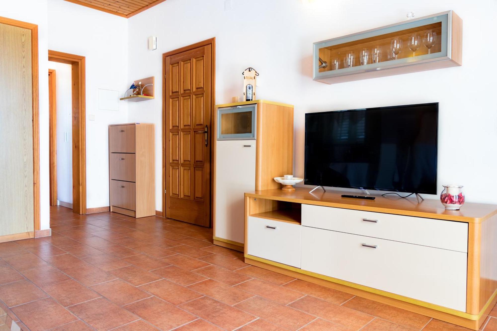 Apartments With A Parking Space Punat, Krk - 20553 Rom bilde